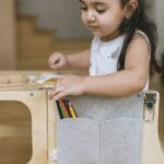 STEP’n’SIT® Montessori Βοηθητικός Πύργος και Τραπέζι 2 σε 1 Μετατρέψιμο Έπιπλο για Παιδιά 18+ Μηνών Άσπρο - Image 4